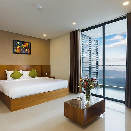 Luxury Holiday Nha Trang Buitenkant foto