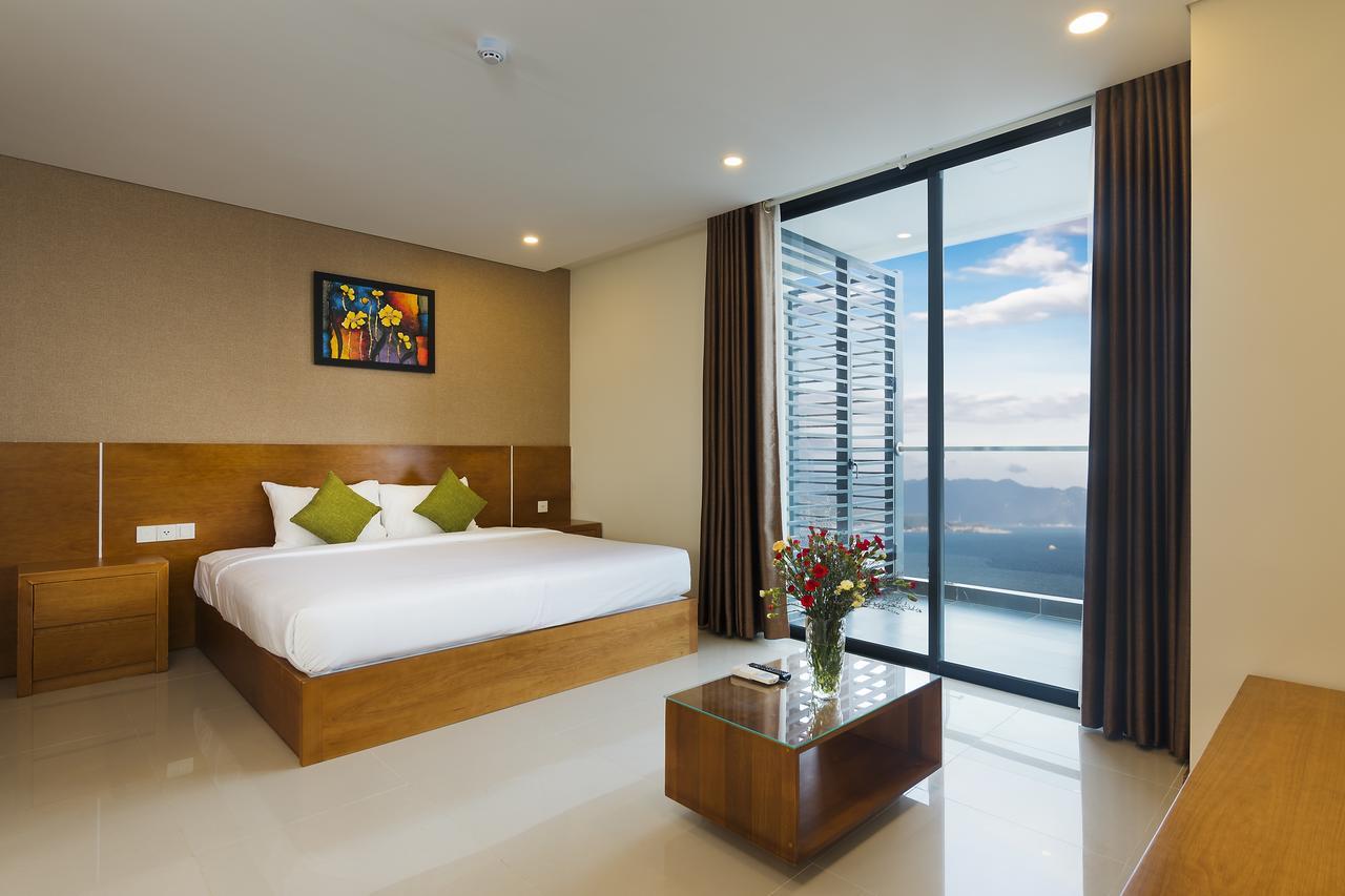 Luxury Holiday Nha Trang Buitenkant foto
